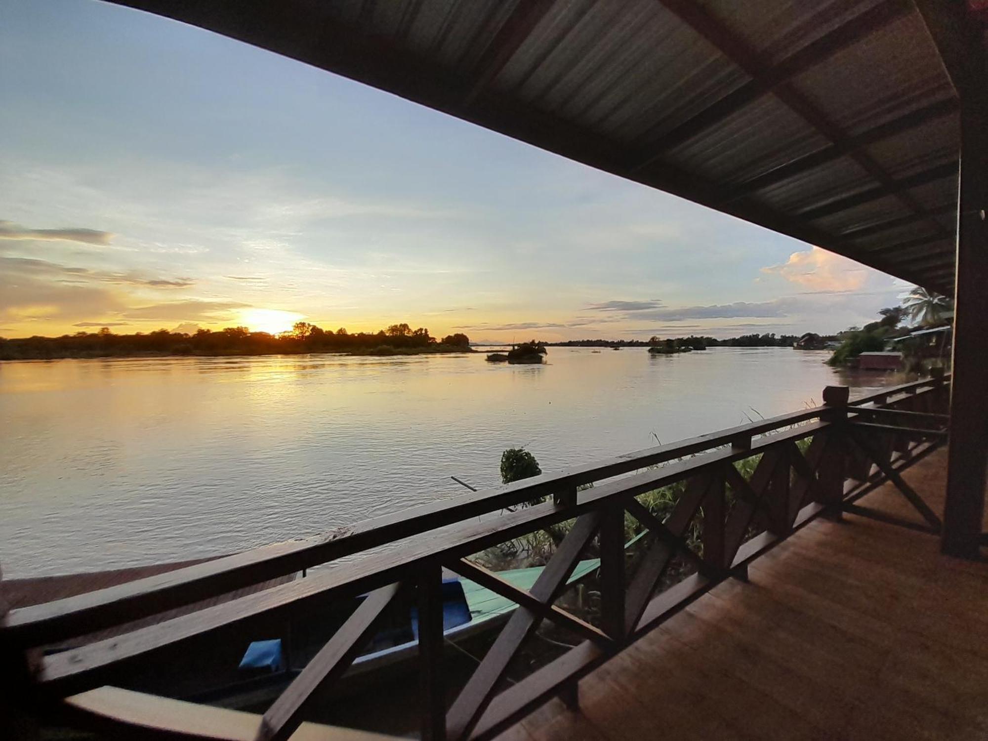 Dondet Vixay Sunset And River View Дон Дет Экстерьер фото